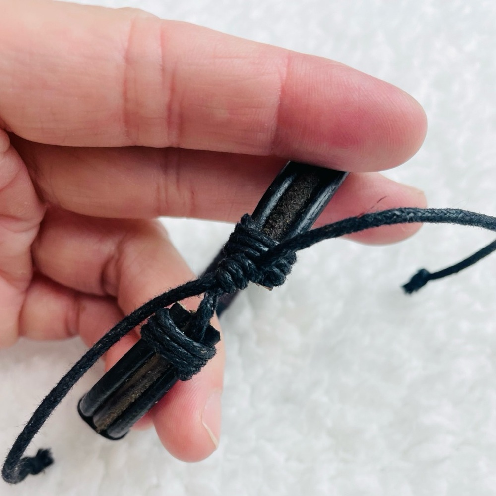 Black/Brown Woven Adjustable Unisex Bracelet - Picture 4 of 8
